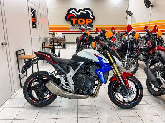 HONDA CB 1000R 